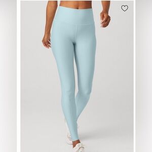ALO YOGA AIRLIFT LEGGINGS CHALK BLUE